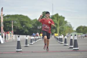 BIB: 495
                            <button type="button" onclick="openModal(4935142)" class="btn btn-primary btn-sm float-right btn-popup" data-toggle="modal" data-target=".modal-high-quality">
                        <i class="fas fa-shopping-cart"></i> Add to Cart
                    </button>
                                            <button type="button" onclick="isThisMe(4935142, true)" class="btn btn-success btn-sm float-right btn-popup btn-isme hidden" data-toggle="tooltip" data-placement="bottom" title="นี่คือรูปของคุณใช่ไหม คลิกที่นี่เพื่อเอาเข้าอัลบั้ม">
                        <i class="fas fa-plus"></i> Add to album
                    </button>
                    <button type="button" onclick="isThisMe(4935142, false)" class="btn btn-warning btn-sm float-right btn-popup btn-isnotme hidden">
                        <i class="fas fa-ban"></i> Remove from album
                    </button>